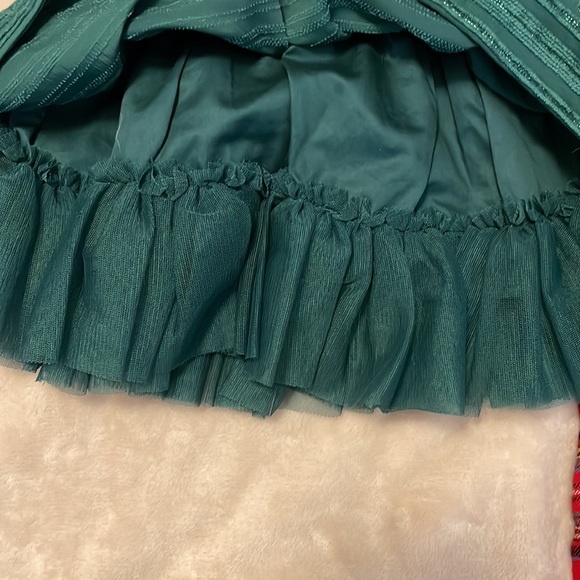 Christmas Holiday Red Plaid Bundle | 6-9 & 6-12 mos - Picture 5 of 13